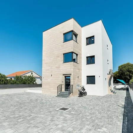 Villa Div With Pool Bibinje Exterior photo