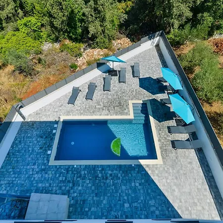 Villa Div With Pool Bibinje Exterior photo